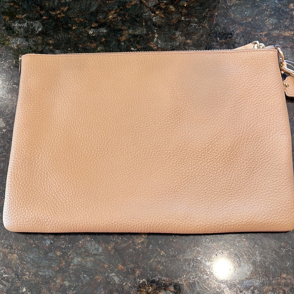 Coach XL wristlet pouch. NWTS golden beige Authentic - Picture 7 of 14